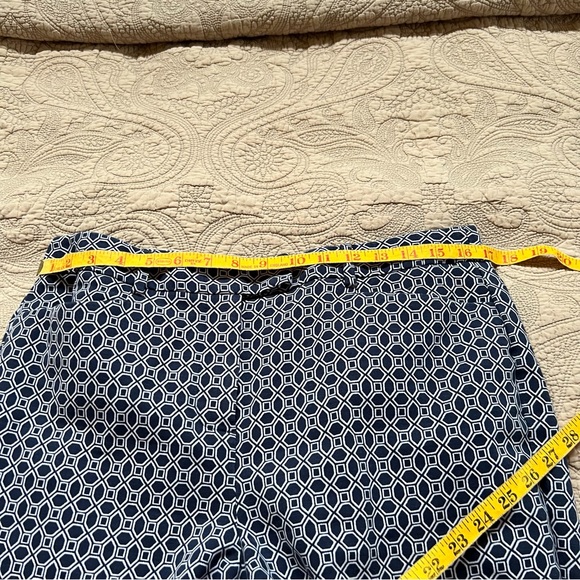 Geometric Patterned Spring Pants - Picture 9 of 9